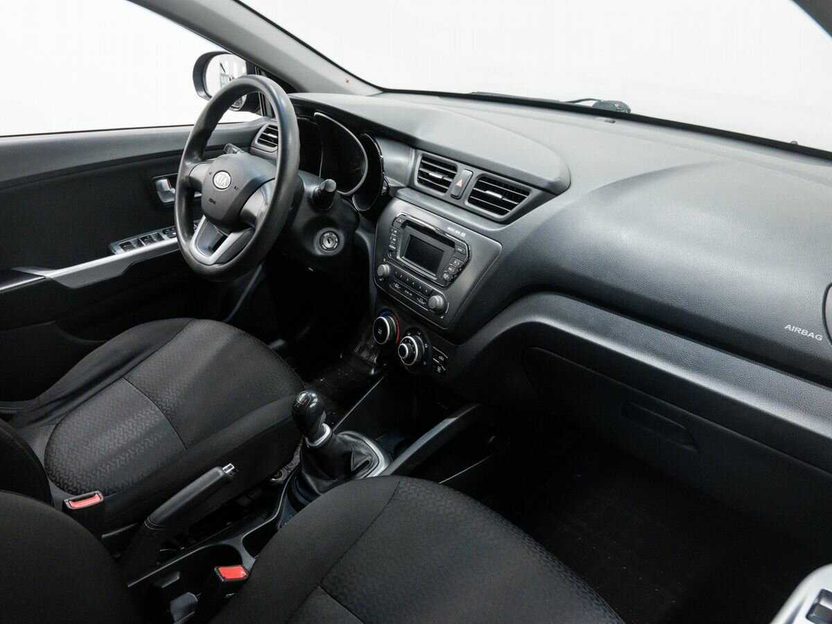 Купить Kia Rio 5-speed, 2012, 218 000 км, фото №4