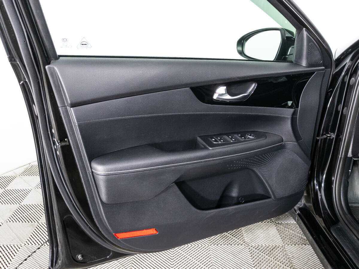 Купить Kia Cerato, 2021, 49 217 км, фото №22