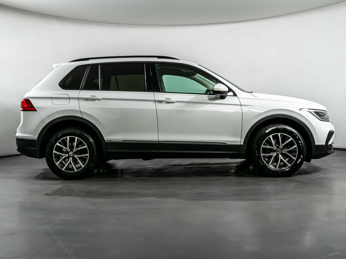 Купить Volkswagen Tiguan II Рестайлинг, 2022, 93 422 км, фото №4