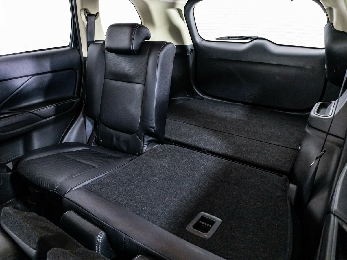 Купить Mitsubishi Outlander III Рестайлинг 2, 2018, 93 868 км, фото №18