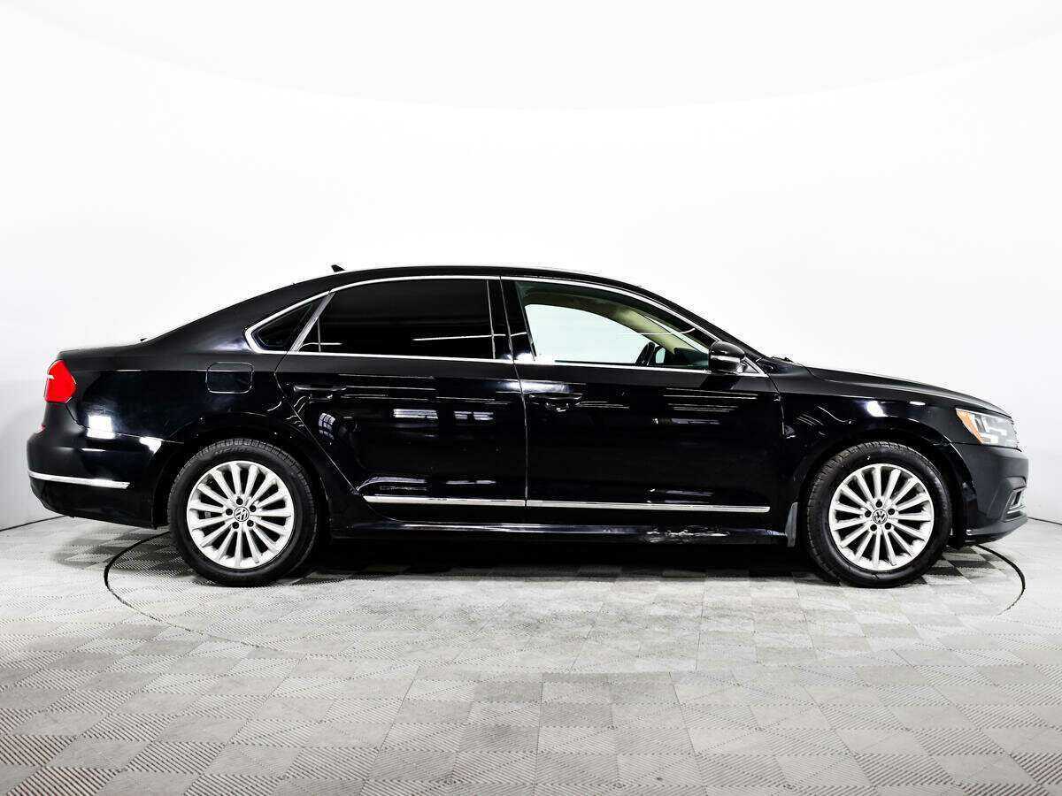 Купить Volkswagen Passat, 2016, 165 000 км, фото №4