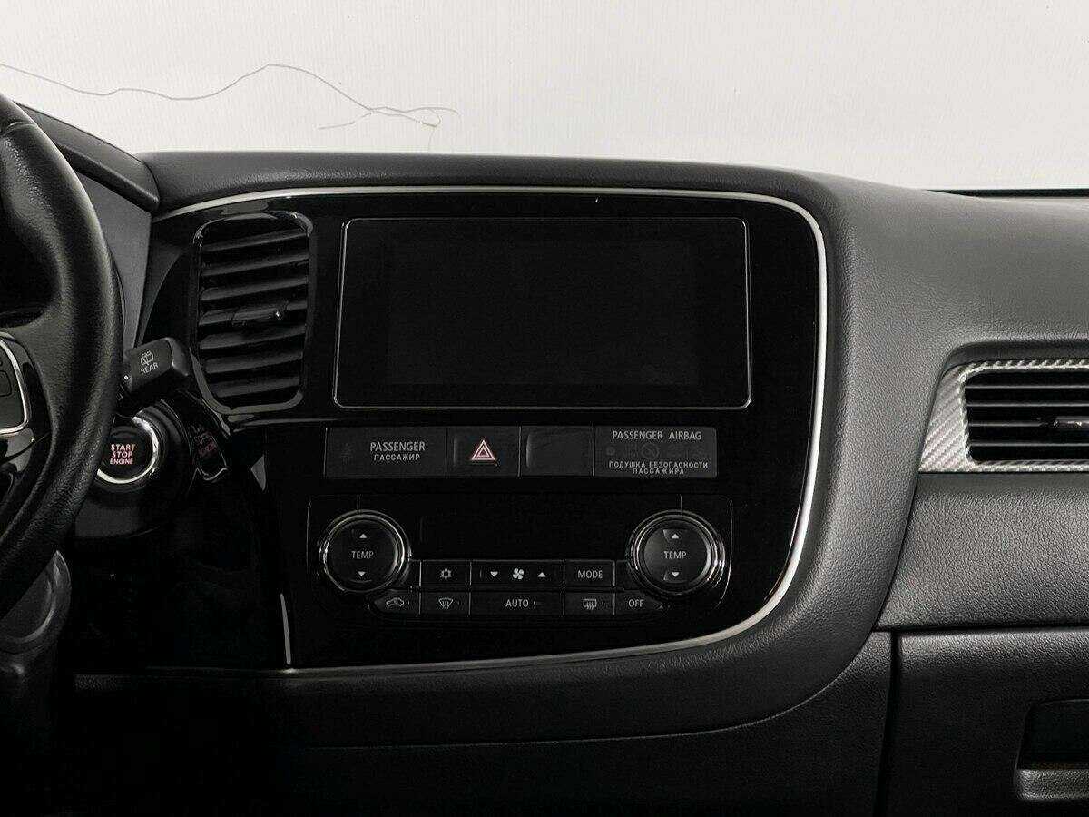 Купить Mitsubishi Outlander, 2018, 107 583 км, фото №12