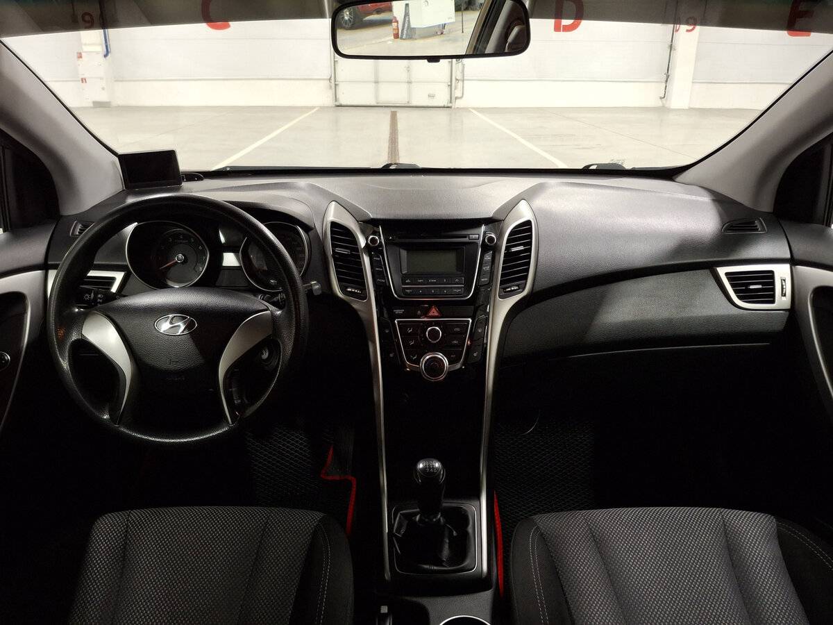 Купить Hyundai i30 II, 2013, 196 060 км, фото №14
