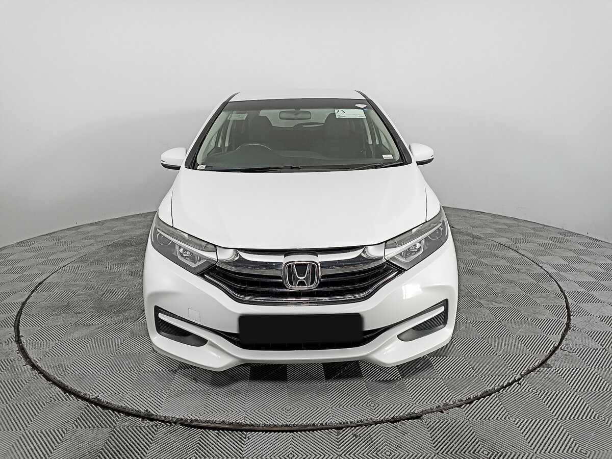 Купить Honda Shuttle, 2018, 96 369 км, фото №2