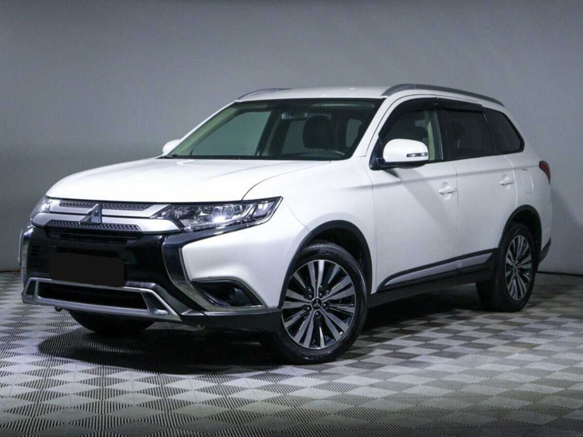 Купить Mitsubishi Outlander, 2018, 60 120 км, фото №1