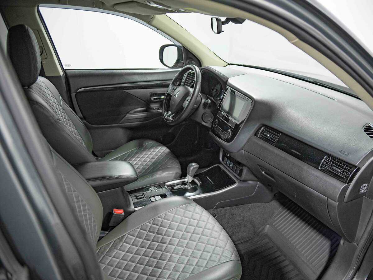 Купить Mitsubishi Outlander, 2018, 147 287 км, фото №18