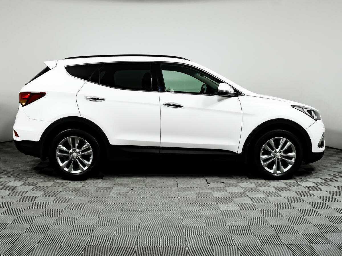 Купить Hyundai Santa Fe, 2017, 122 910 км, фото №4
