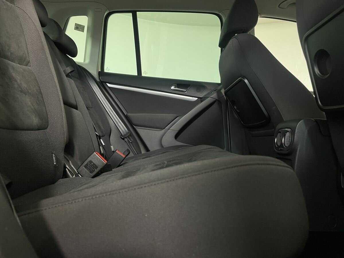 Купить Volkswagen Tiguan, 2012, 90 198 км, фото №16