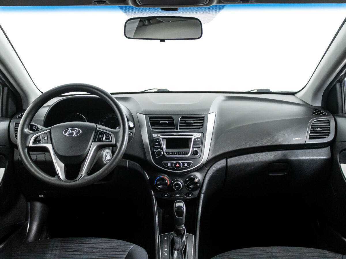 Купить Hyundai Solaris, 2015, 197 117 км, фото №13