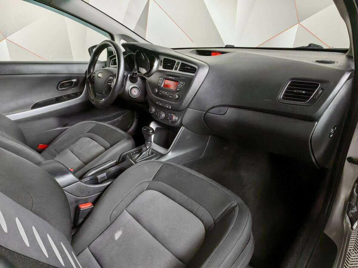 Купить Kia Ceed, 2013, 267 200 км, фото №9