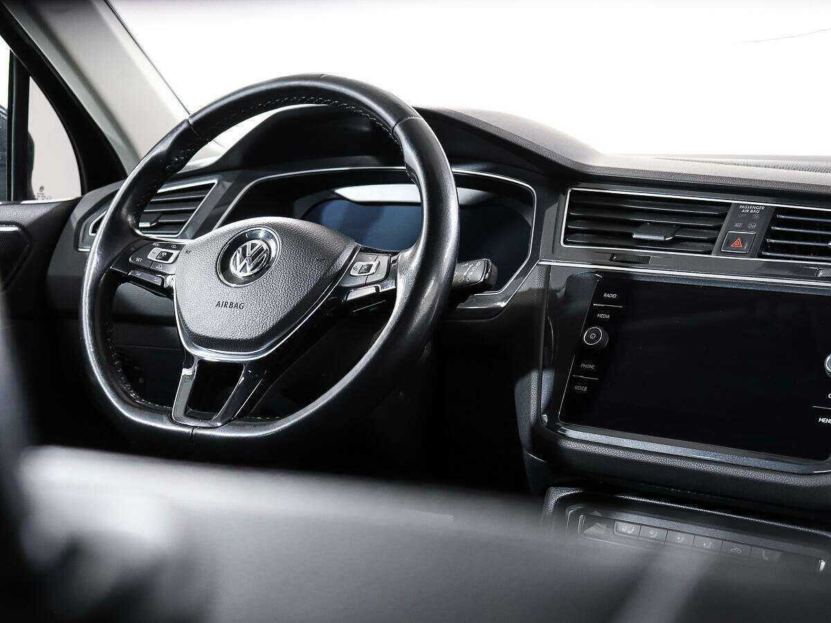 Купить Volkswagen Tiguan, 2017, 143 198 км, фото №14