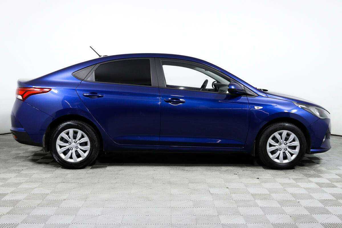 Купить Hyundai Solaris, 2021, 40 035 км, фото №4