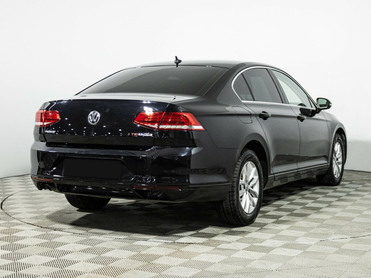 Купить Volkswagen Passat B8, 2017, 131 507 км, фото №4