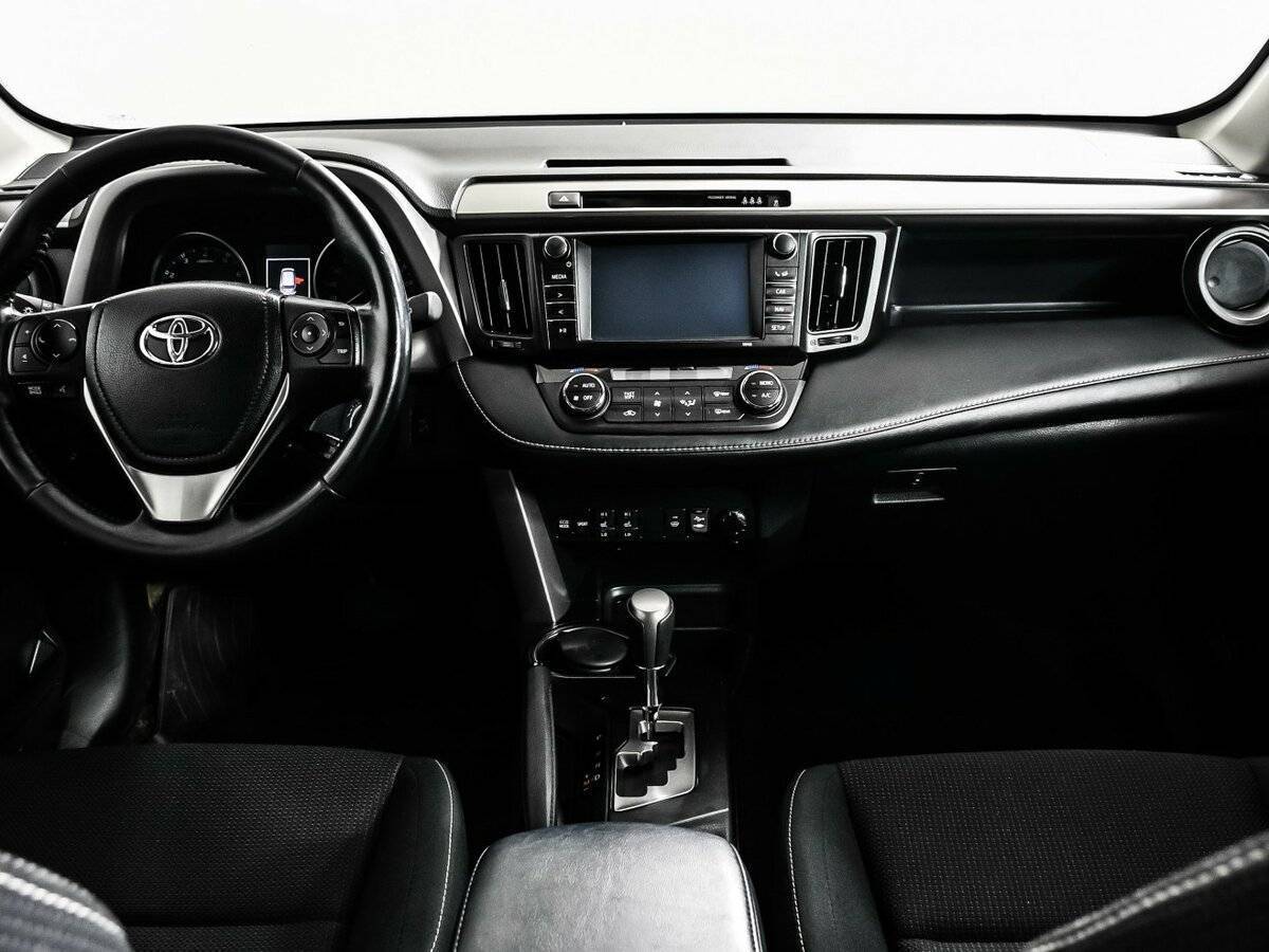 Купить Toyota RAV4, 2017, 118 617 км, фото №11