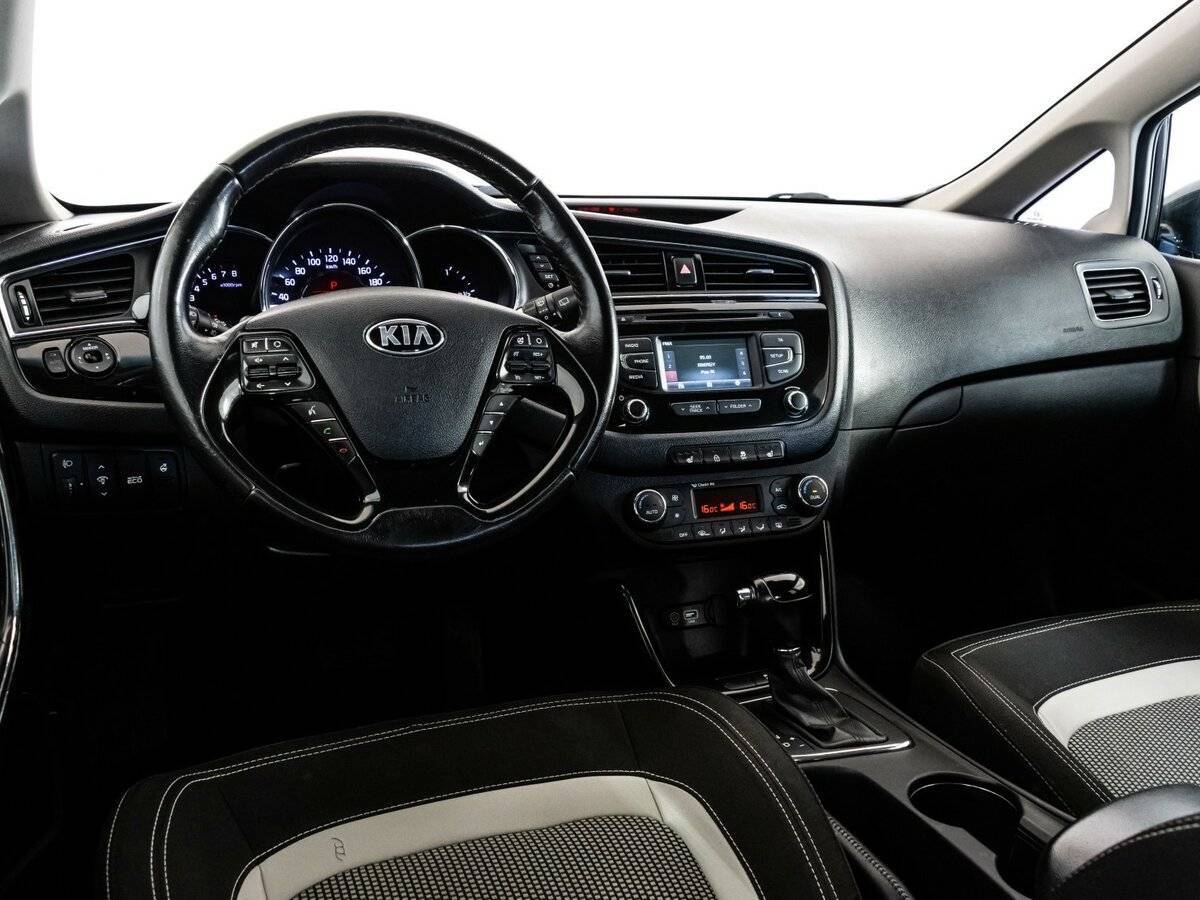 Купить Kia Ceed, 2015, 182 883 км, фото №11