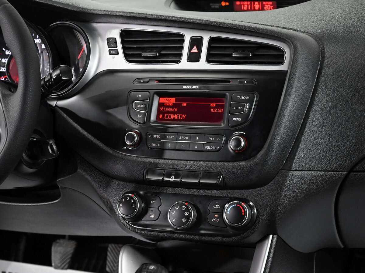 Купить Kia Ceed, 2013, 146 000 км, фото №10