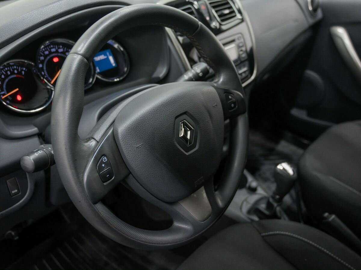 Купить Renault Sandero Stepway, 2015, 75 888 км, фото №17