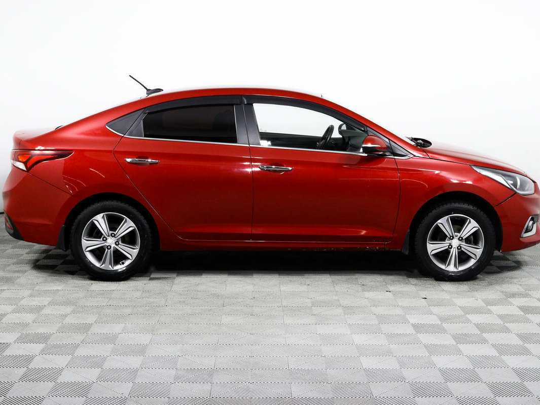 Купить Hyundai Solaris, 2017, 149 664 км, фото №4