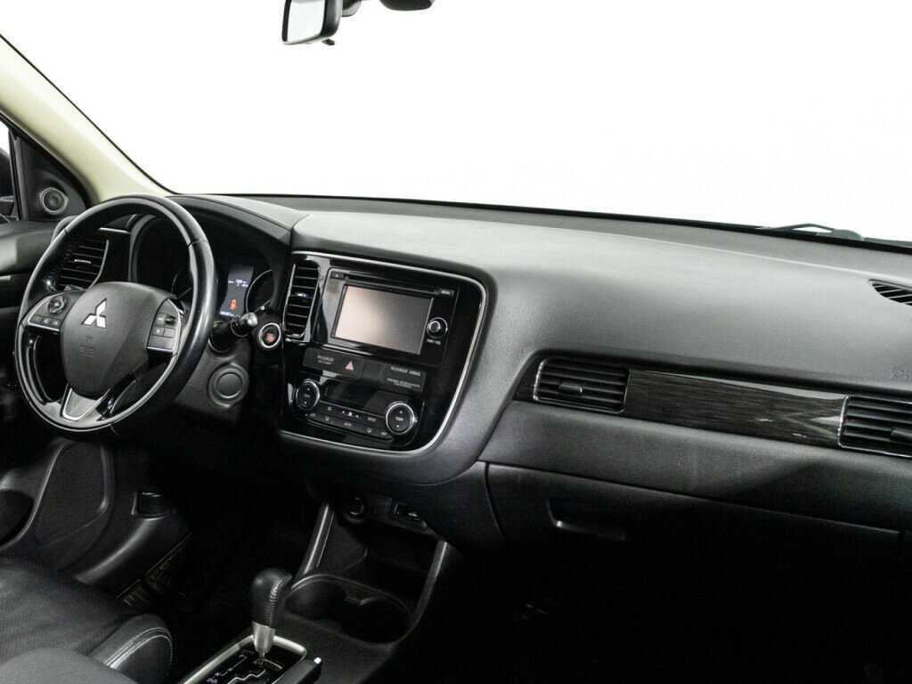 Купить Mitsubishi Outlander, 2016, 85 485 км, фото №9