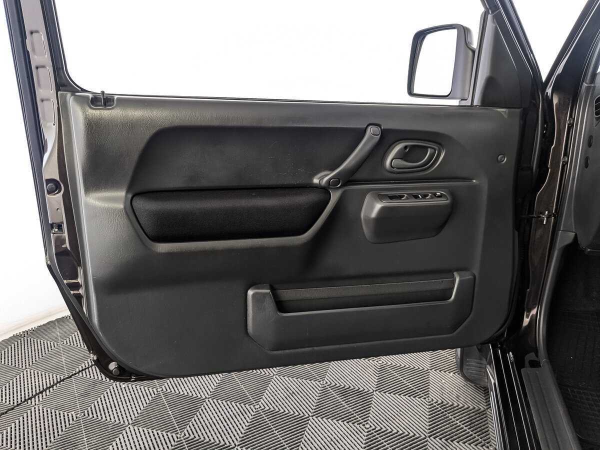 Купить Suzuki Jimny, 2017, 69 819 км, фото №14