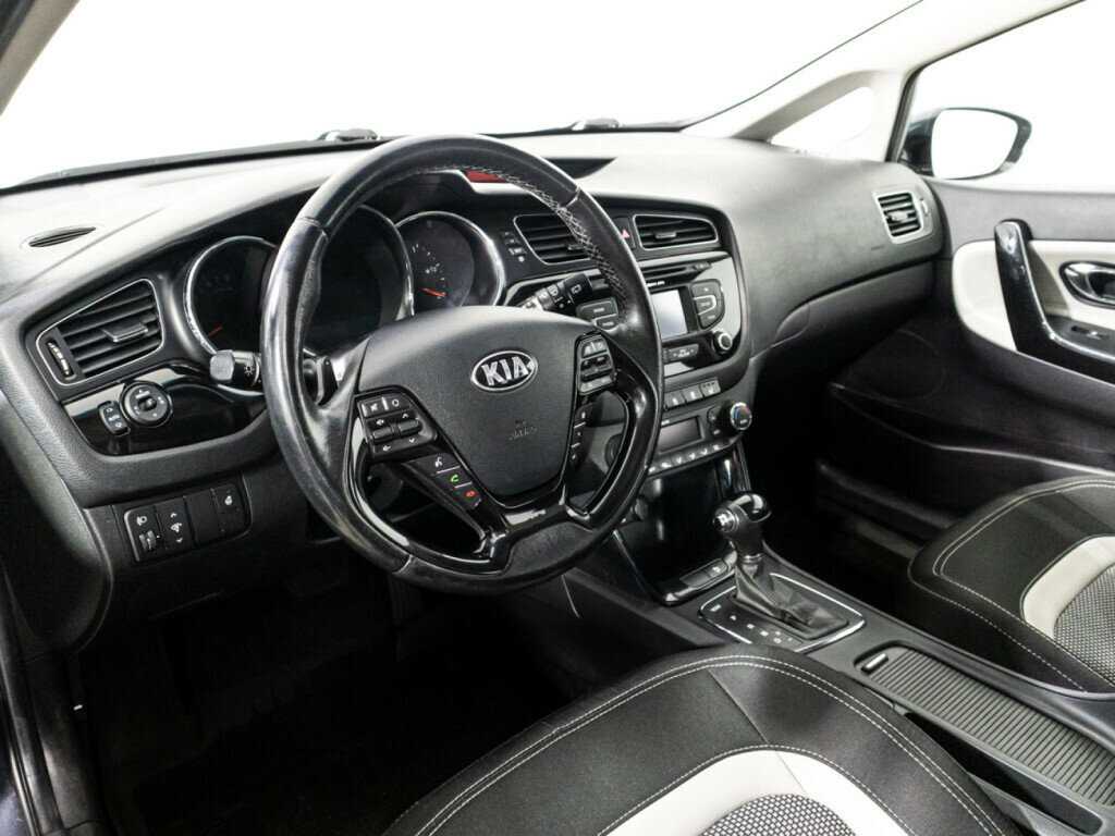Купить Kia Ceed, 2013, 100 000 км, фото №11