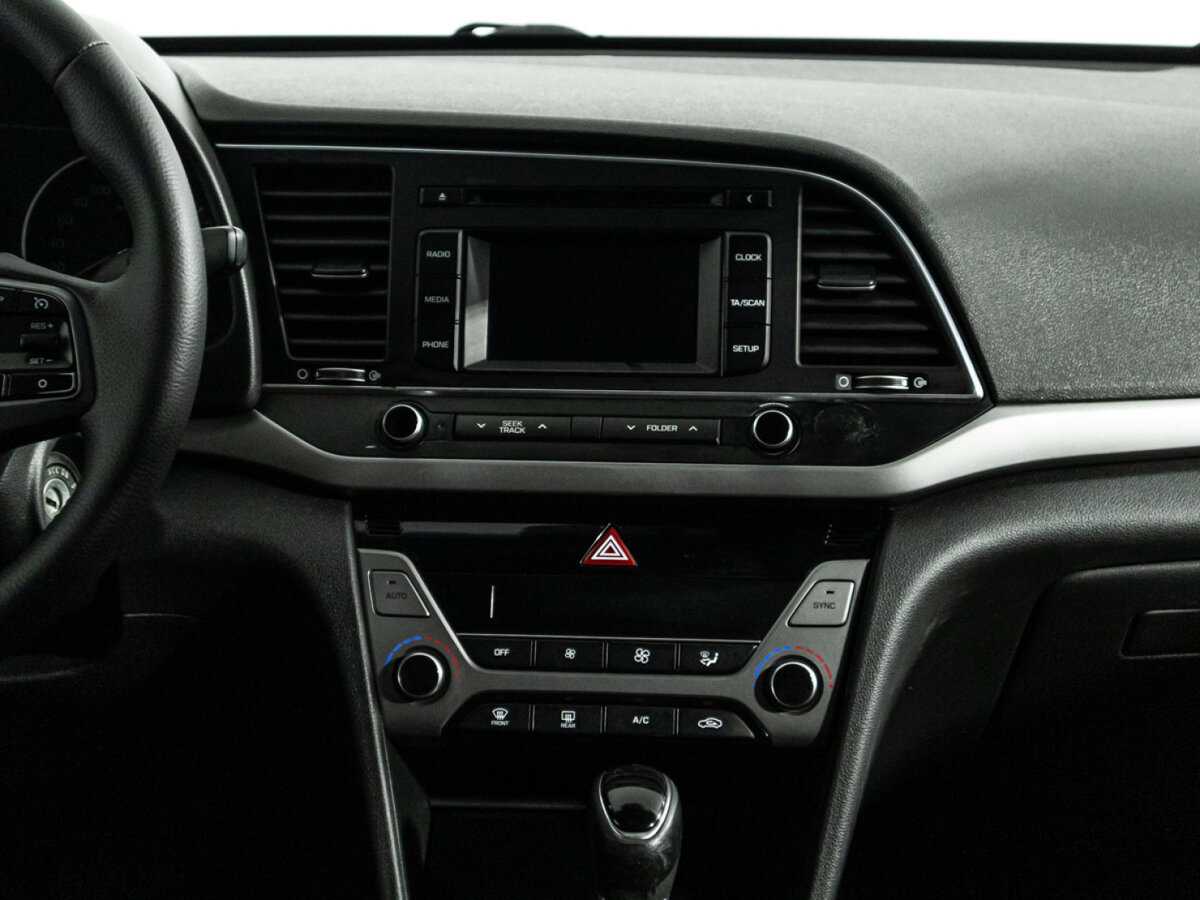 Купить Hyundai Elantra, 2017, 102 852 км, фото №14
