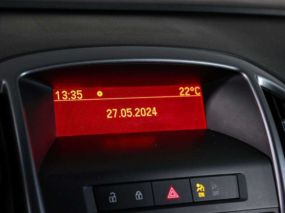 Купить Opel Astra, 2014, 143 650 км, фото №16
