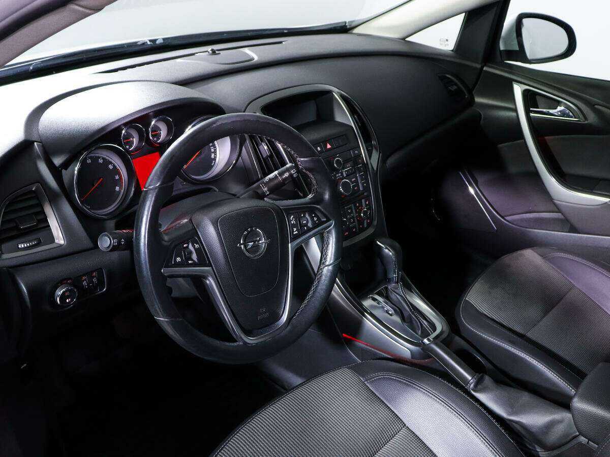 Купить Opel Astra, 2012, 160 000 км, фото №14