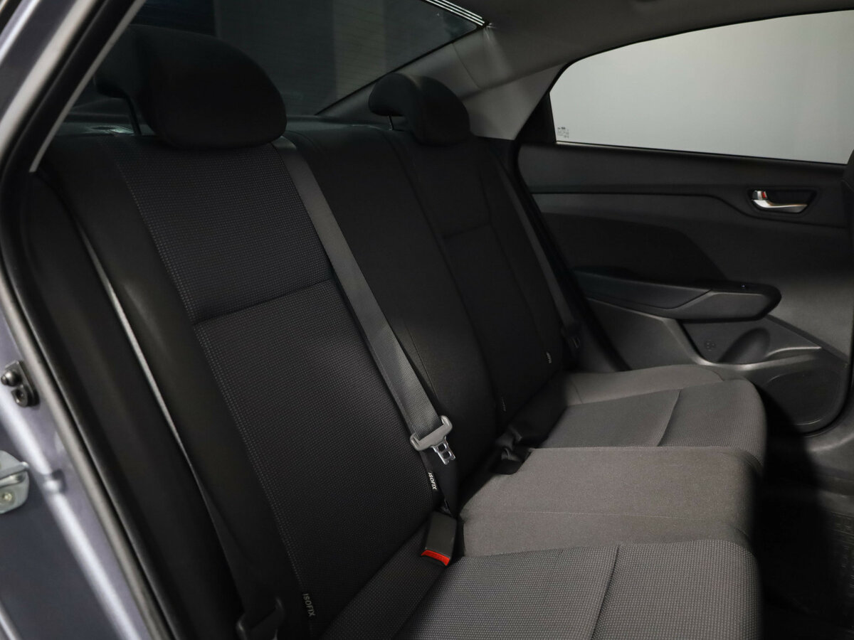 Купить Hyundai Solaris II Рестайлинг, 2021, 39 807 км, фото №16