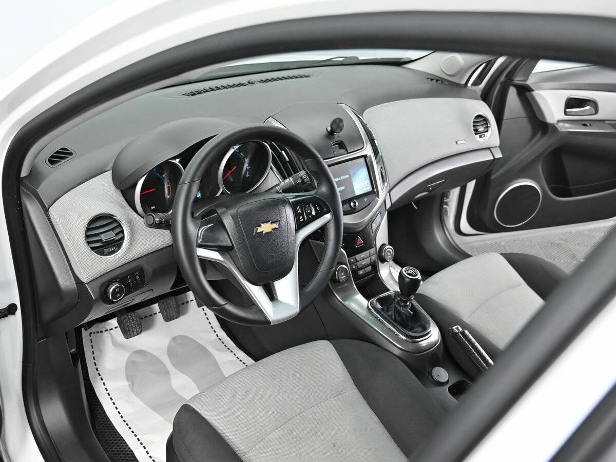 Купить Chevrolet Cruze, 2013, 165 000 км, фото №8