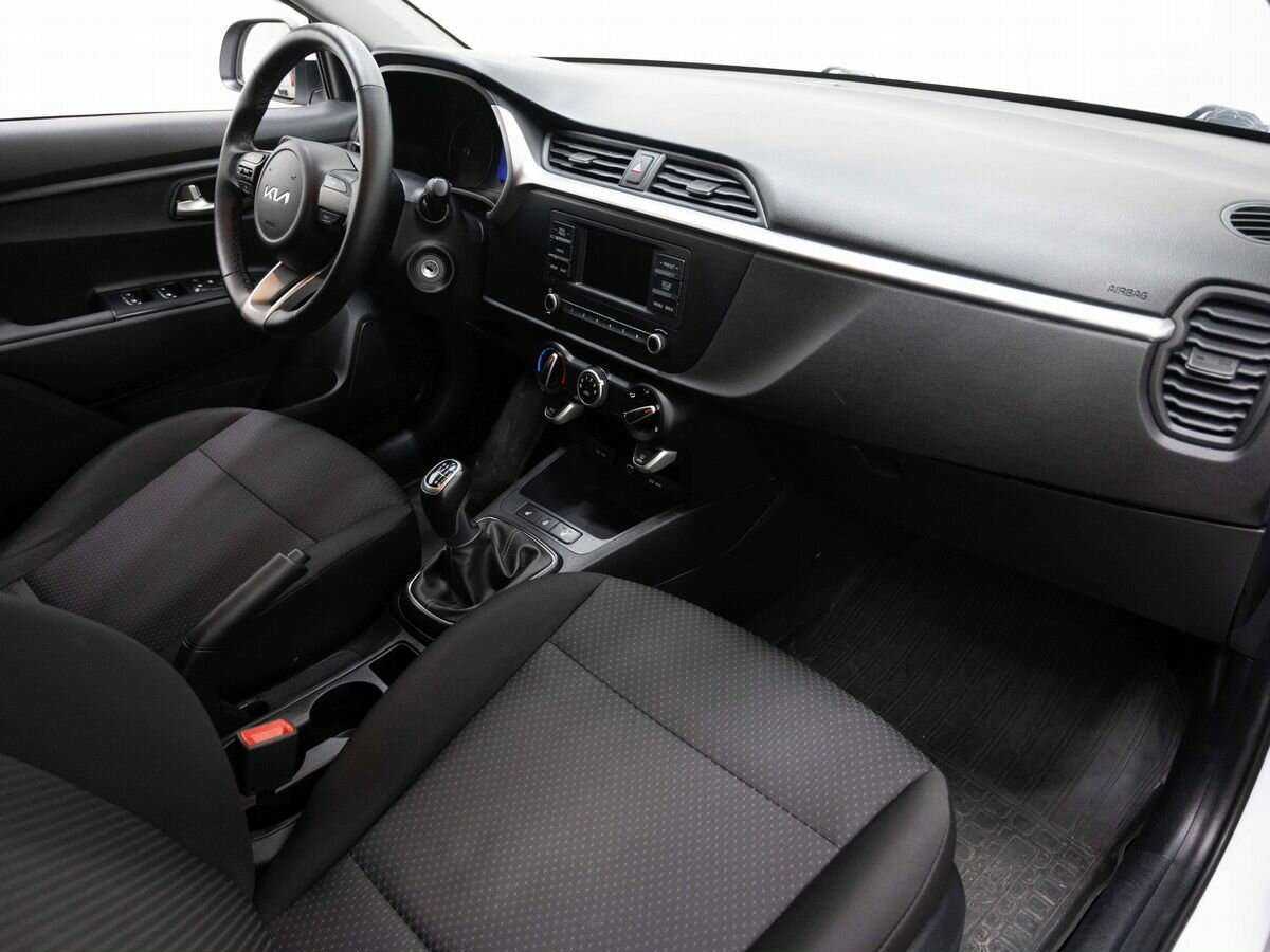 Купить Kia Rio, 2022, 90 000 км, фото №10