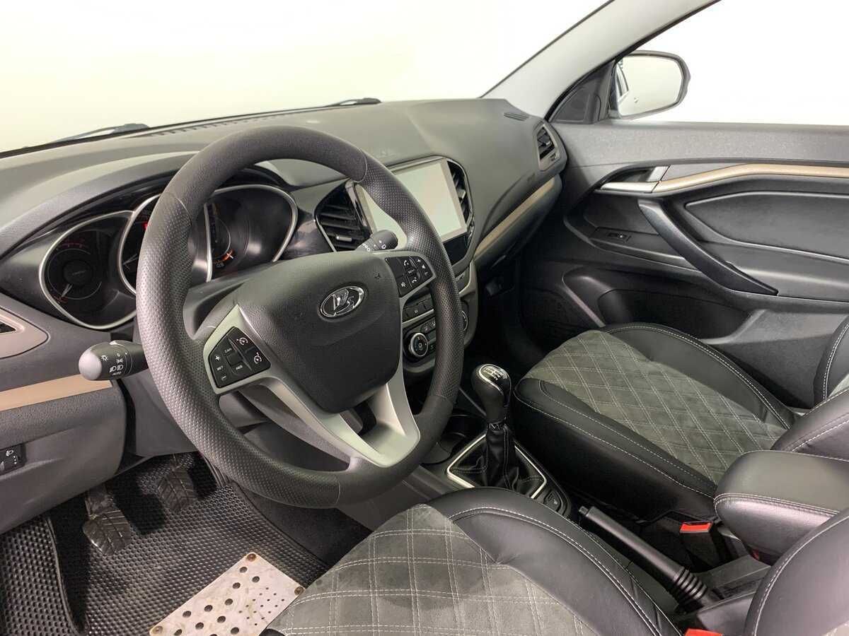 Купить Lada (ВАЗ) Vesta SW, 2018, 61 300 км, фото №12