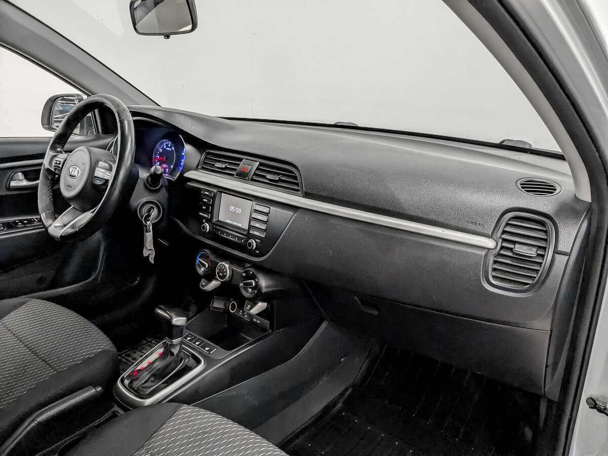 Купить Kia Rio X-Line, 2020, 221 366 км, фото №11