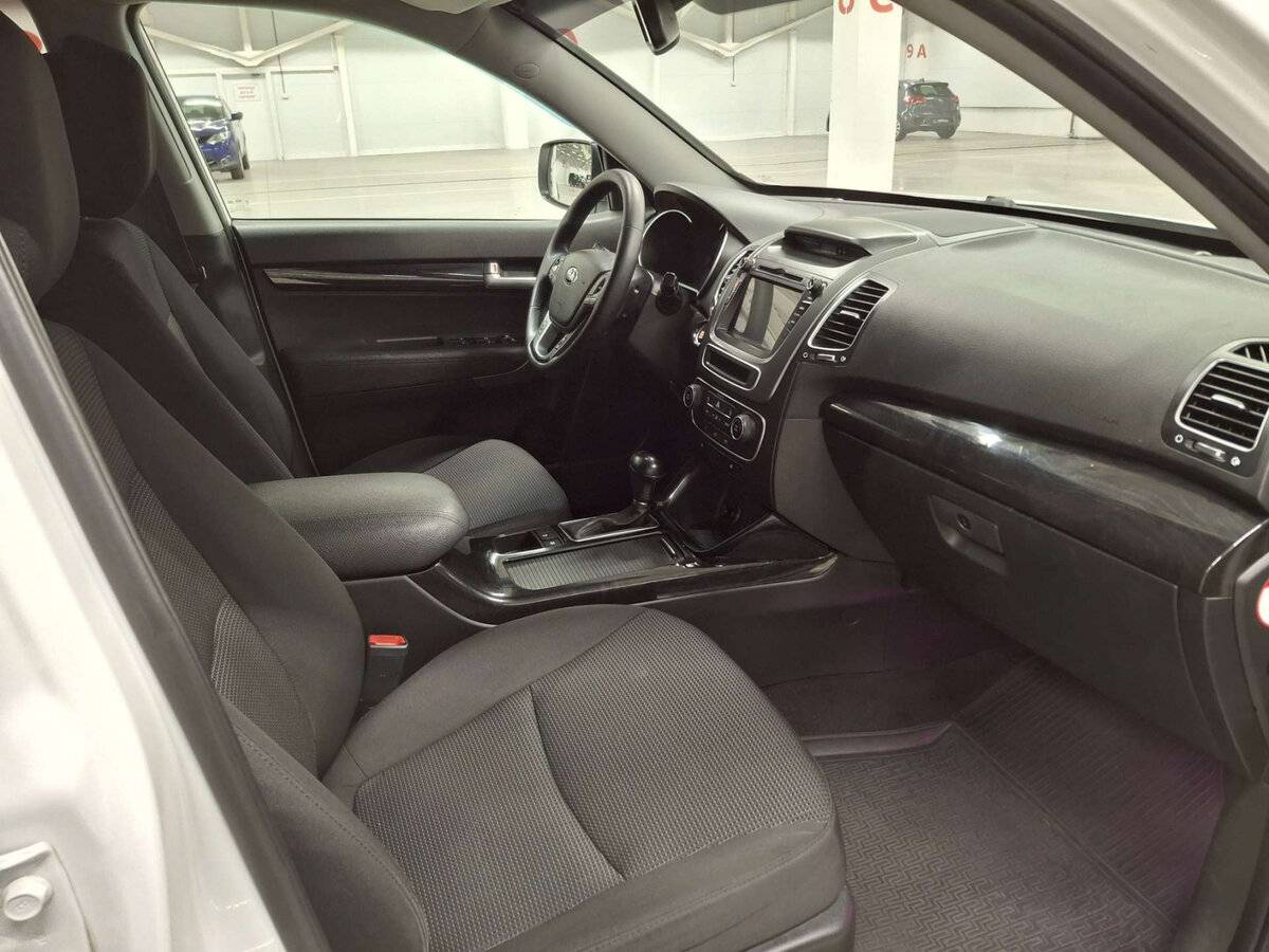 Купить Kia Sorento II Рестайлинг, 2017, 190 893 км, фото №11