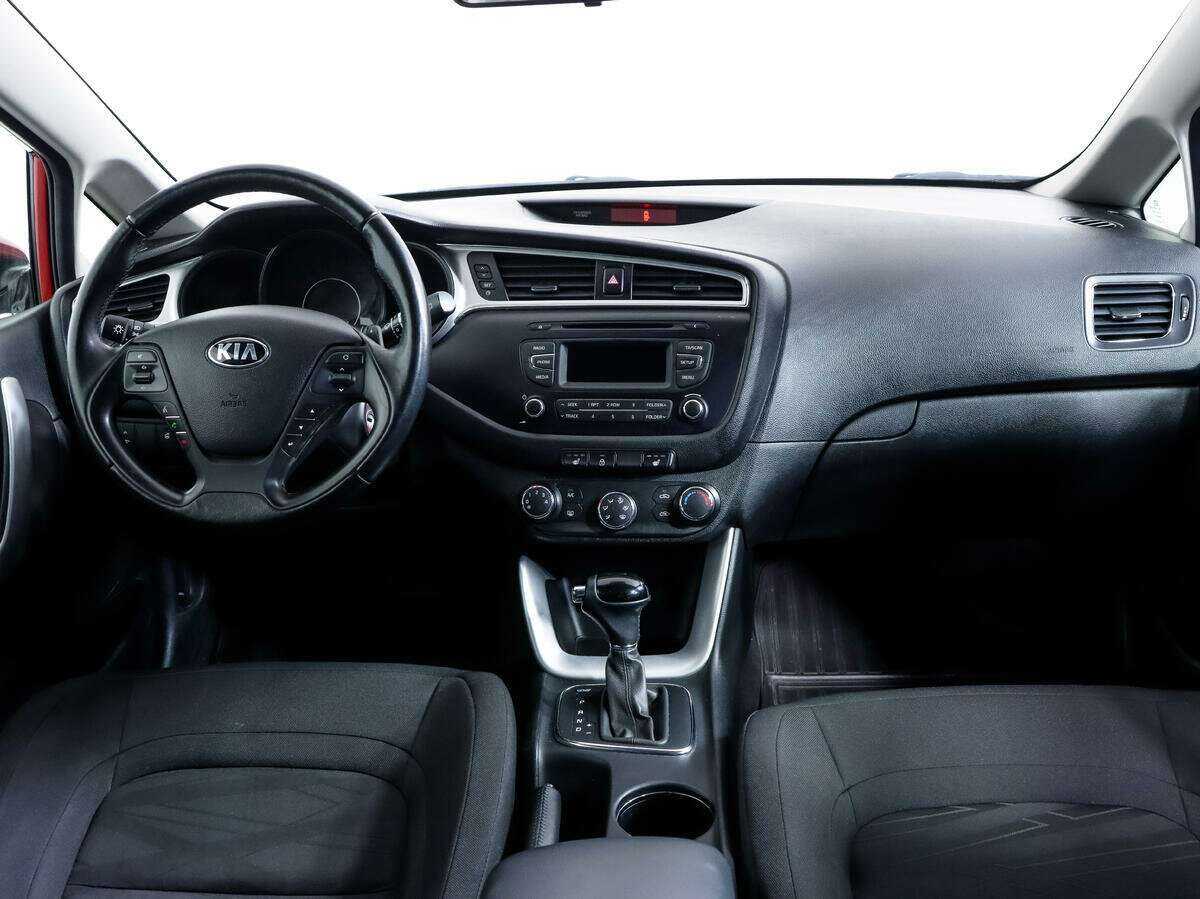 Купить Kia Ceed, 2018, 143 923 км, фото №10