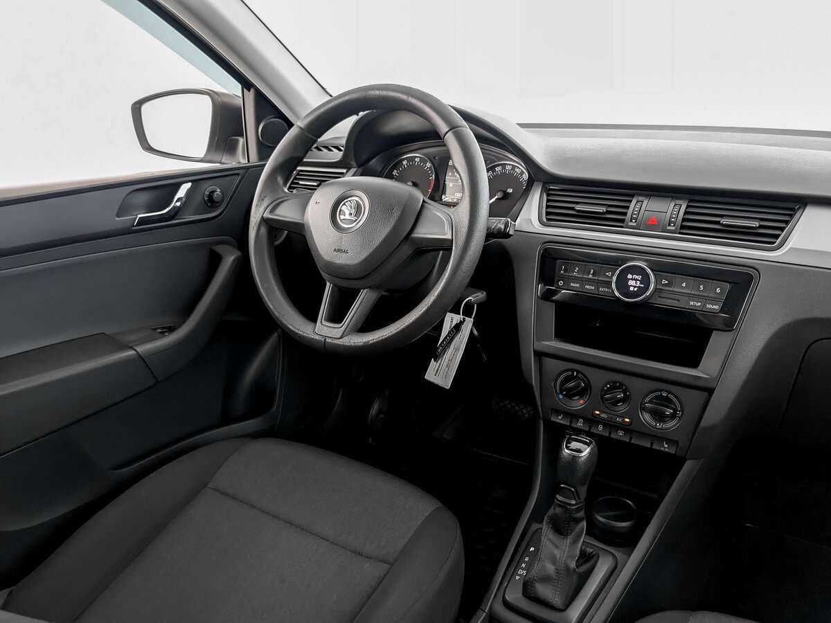 Купить Skoda Rapid, 2017, 108 276 км, фото №23