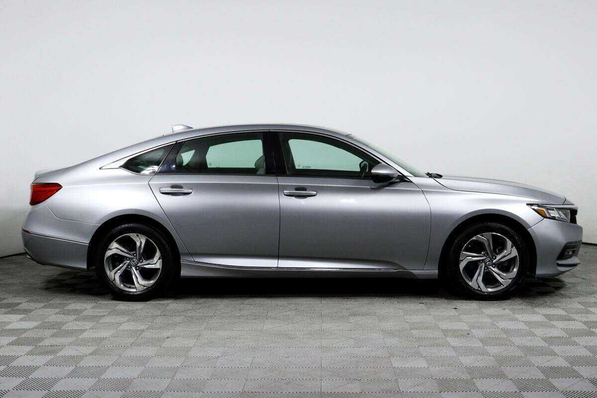 Купить Honda Accord, 2018, 43 200 км, фото №4