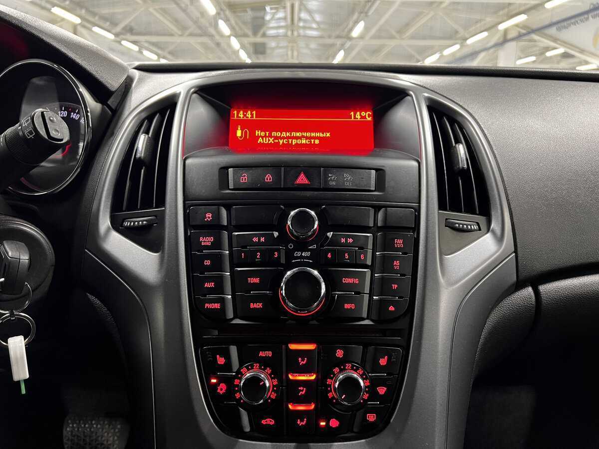 Купить Opel Astra, 2013, 137 218 км, фото №15