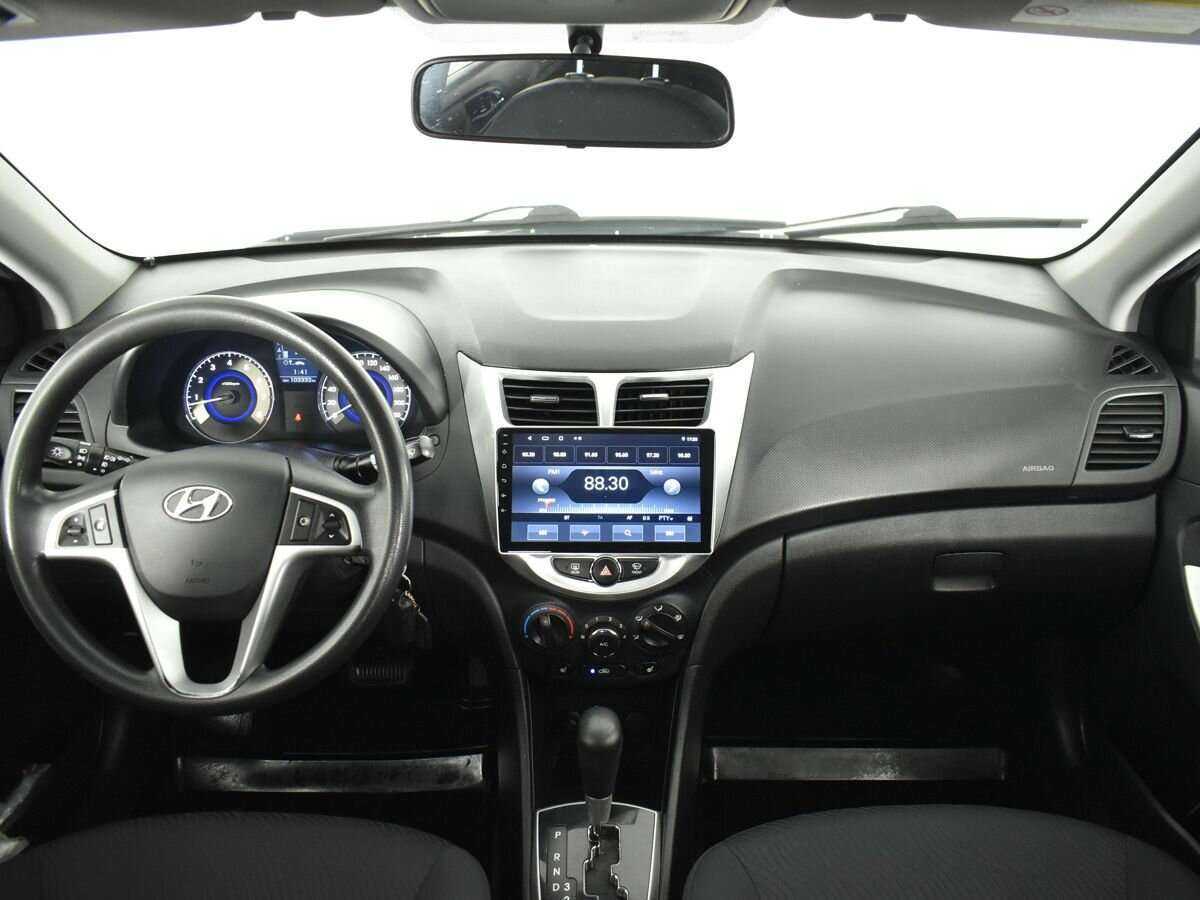Купить Hyundai Solaris, 2012, 103 331 км, фото №9