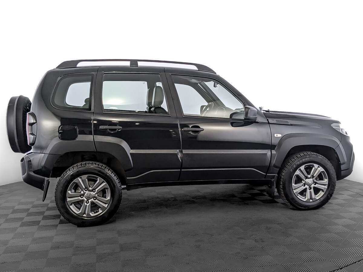 Купить Lada (ВАЗ) Niva, 2023, 21 239 км, фото №4