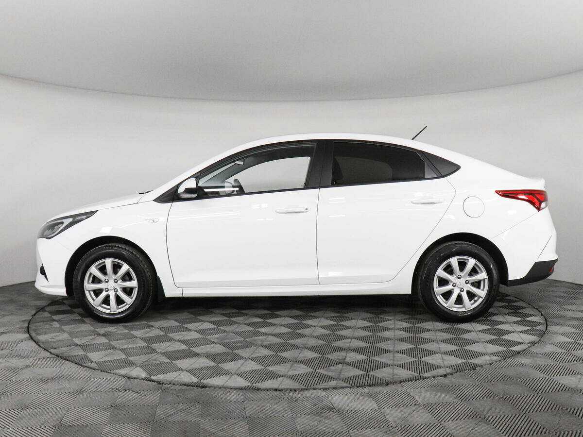 Купить Hyundai Solaris, 2021, 44 809 км, фото №8
