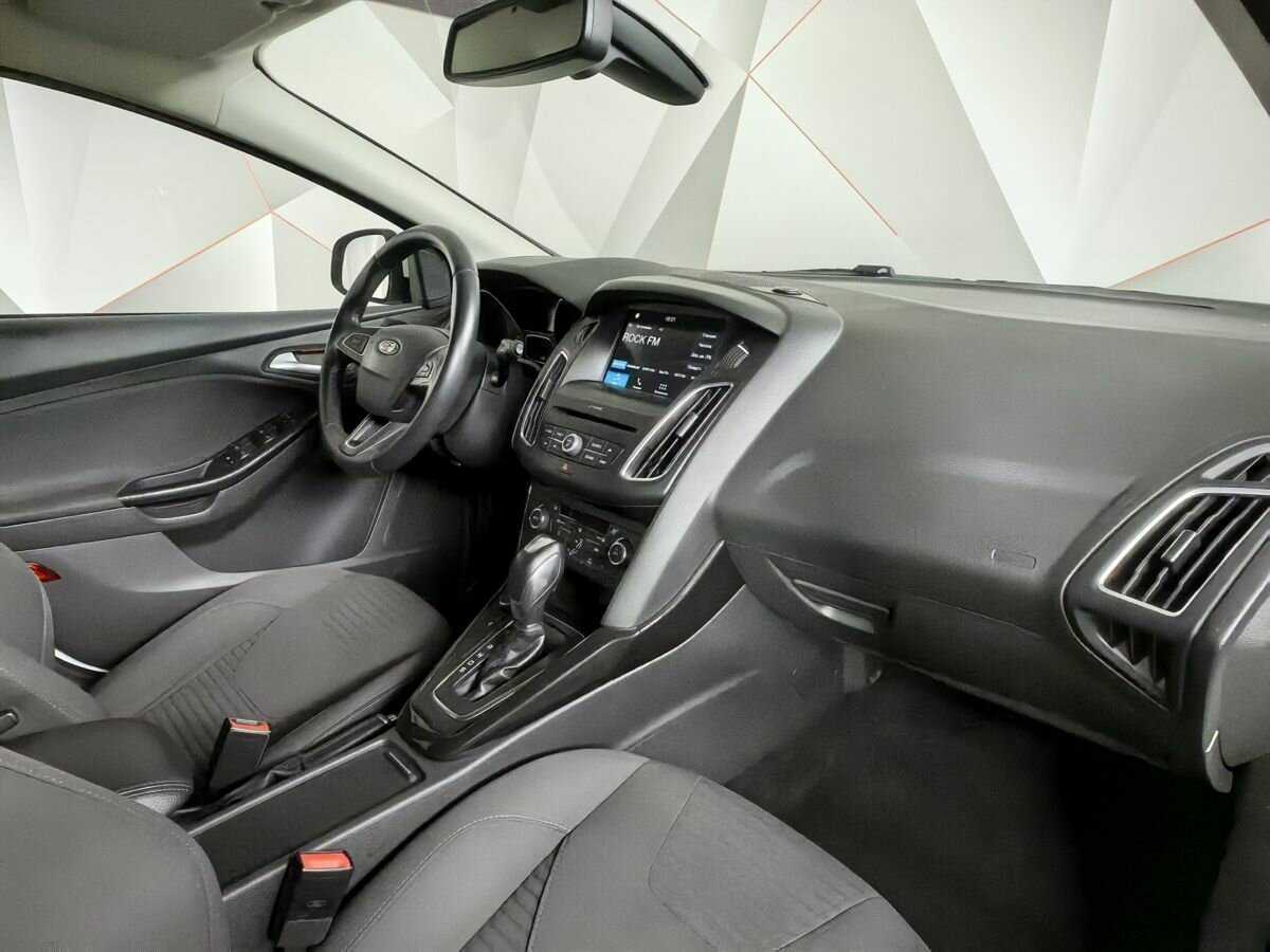 Купить Ford Focus, 2017, 87 169 км, фото №9