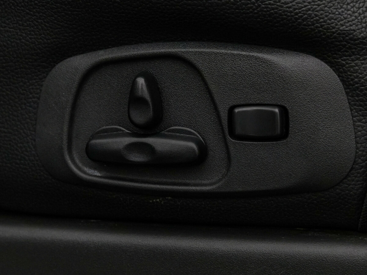 Купить Mitsubishi Pajero IV Рестайлинг 2, 2014, 165 518 км, фото №14