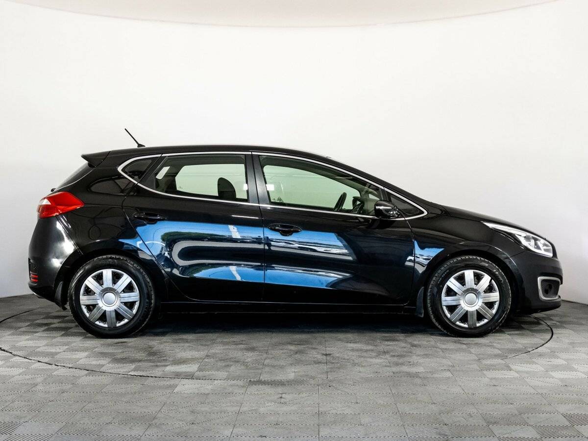 Купить Kia Ceed, 2015, 182 883 км, фото №4