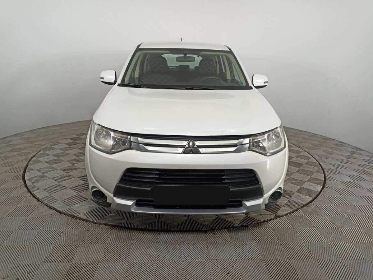 Купить Mitsubishi Outlander, 2014, 152 826 км, фото №2