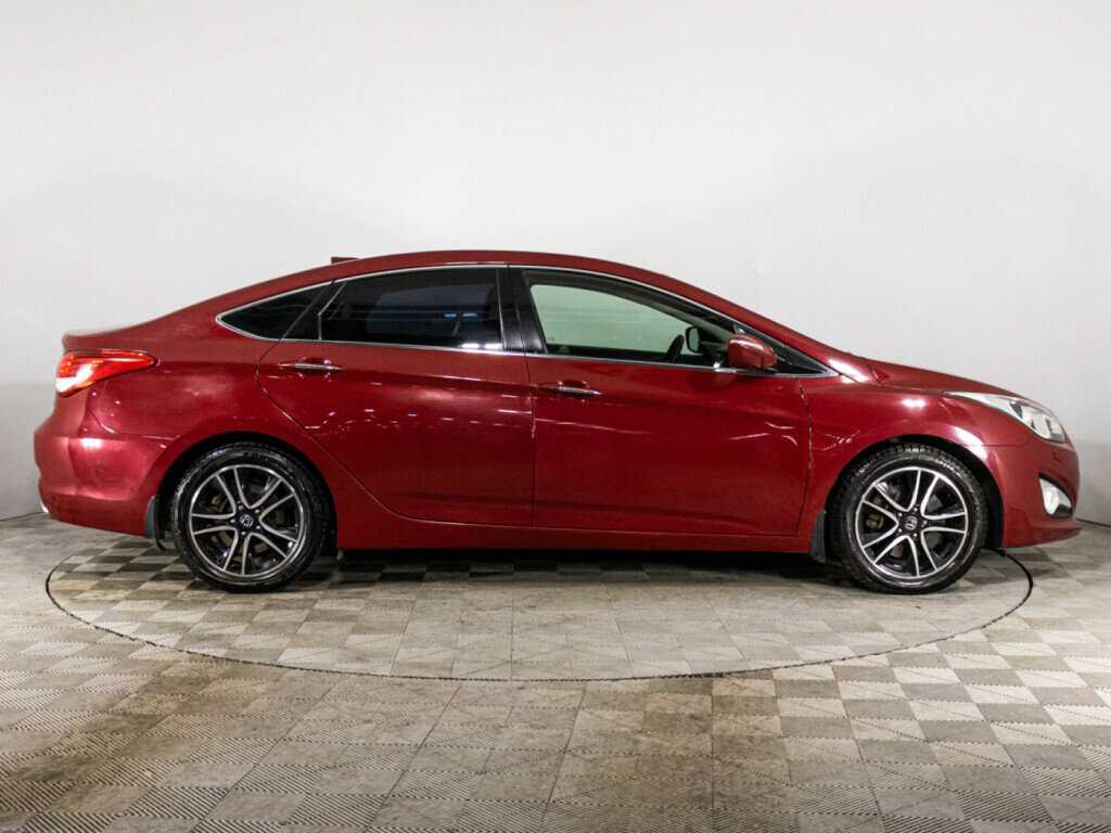 Купить Hyundai i40, 2013, 134 413 км, фото №4