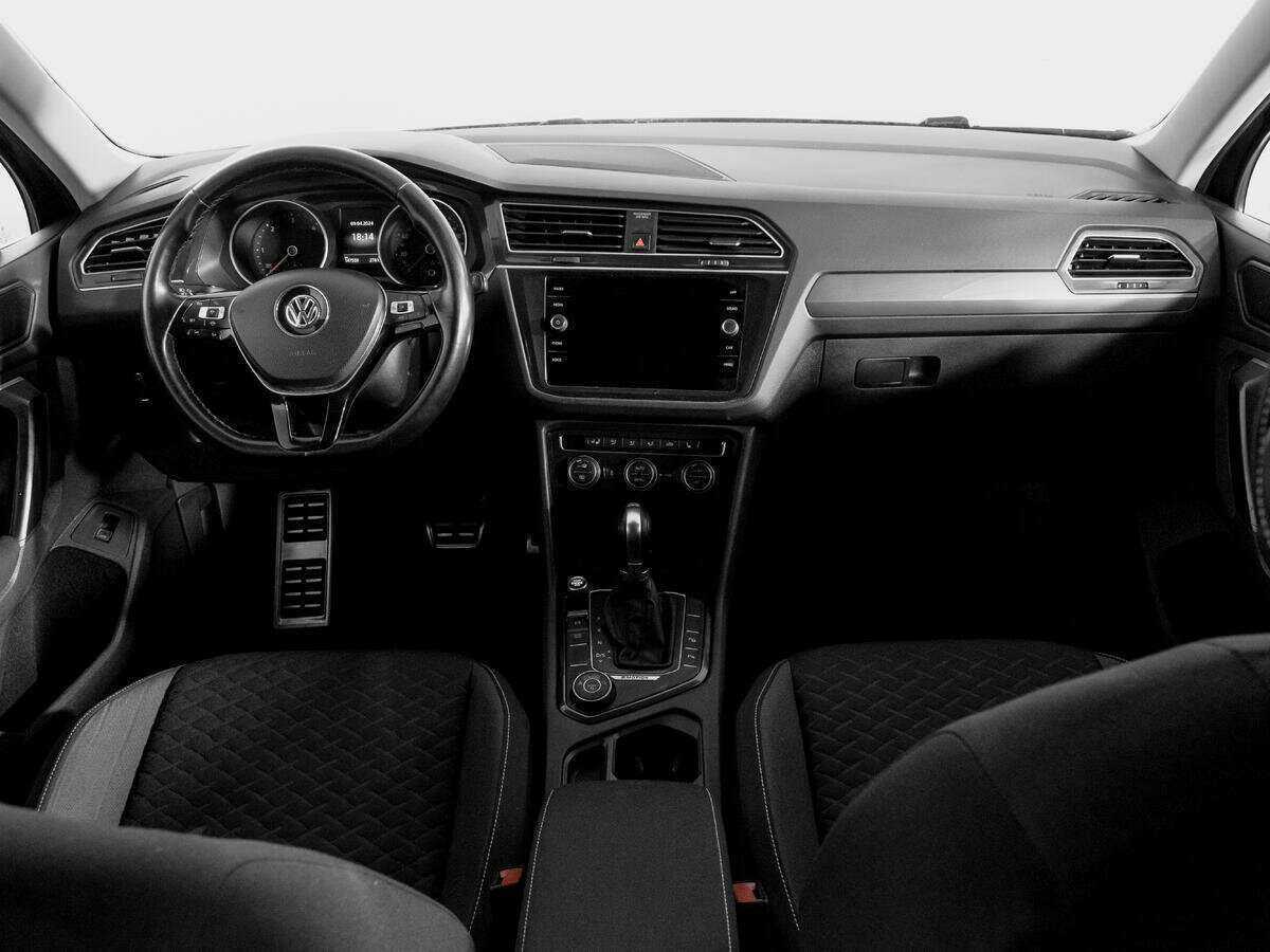 Купить Volkswagen Tiguan, 2018, 147 495 км, фото №13