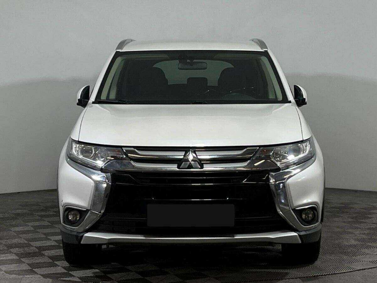 Купить Mitsubishi Outlander, 2018, 107 583 км, фото №2