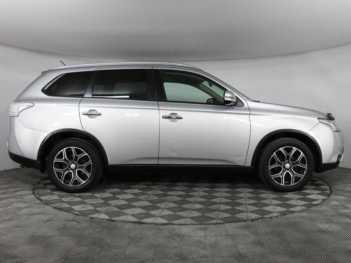 Купить Mitsubishi Outlander, 2014, 194 845 км, фото №4