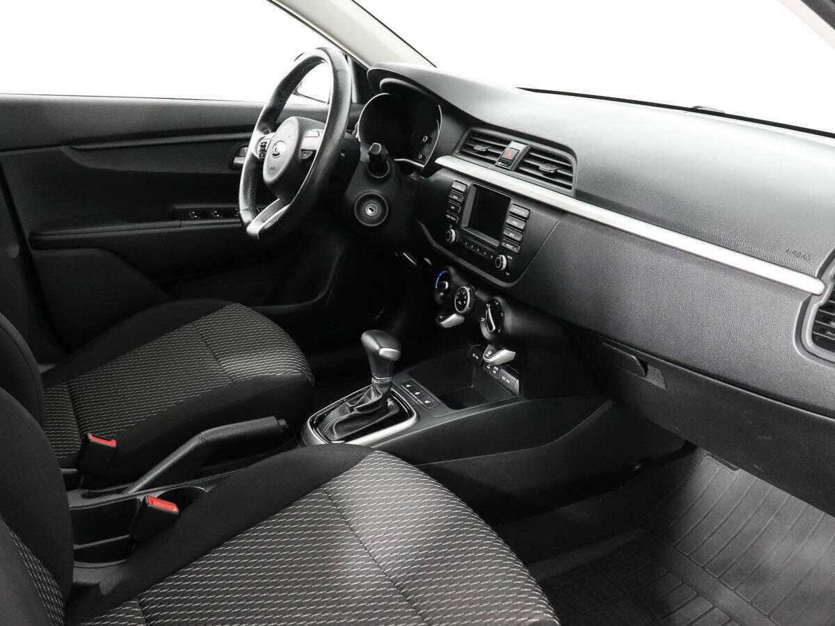 Купить Kia Rio, 2018, 55 462 км, фото №9